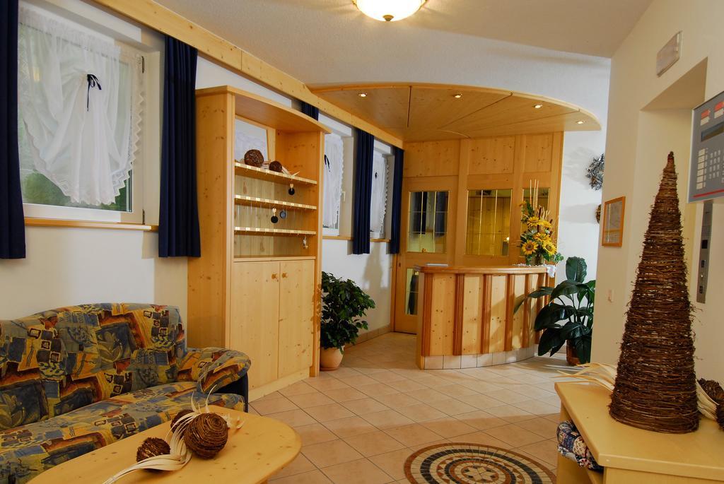 Hotel Gasthof Waldschenke Marling Exteriör bild